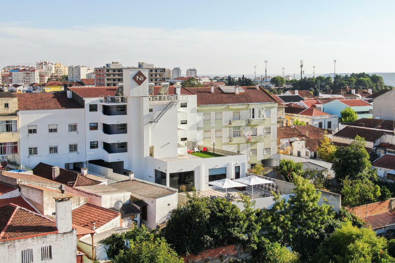 N1 Hostel Apartments And Suites Santarém Exterior foto