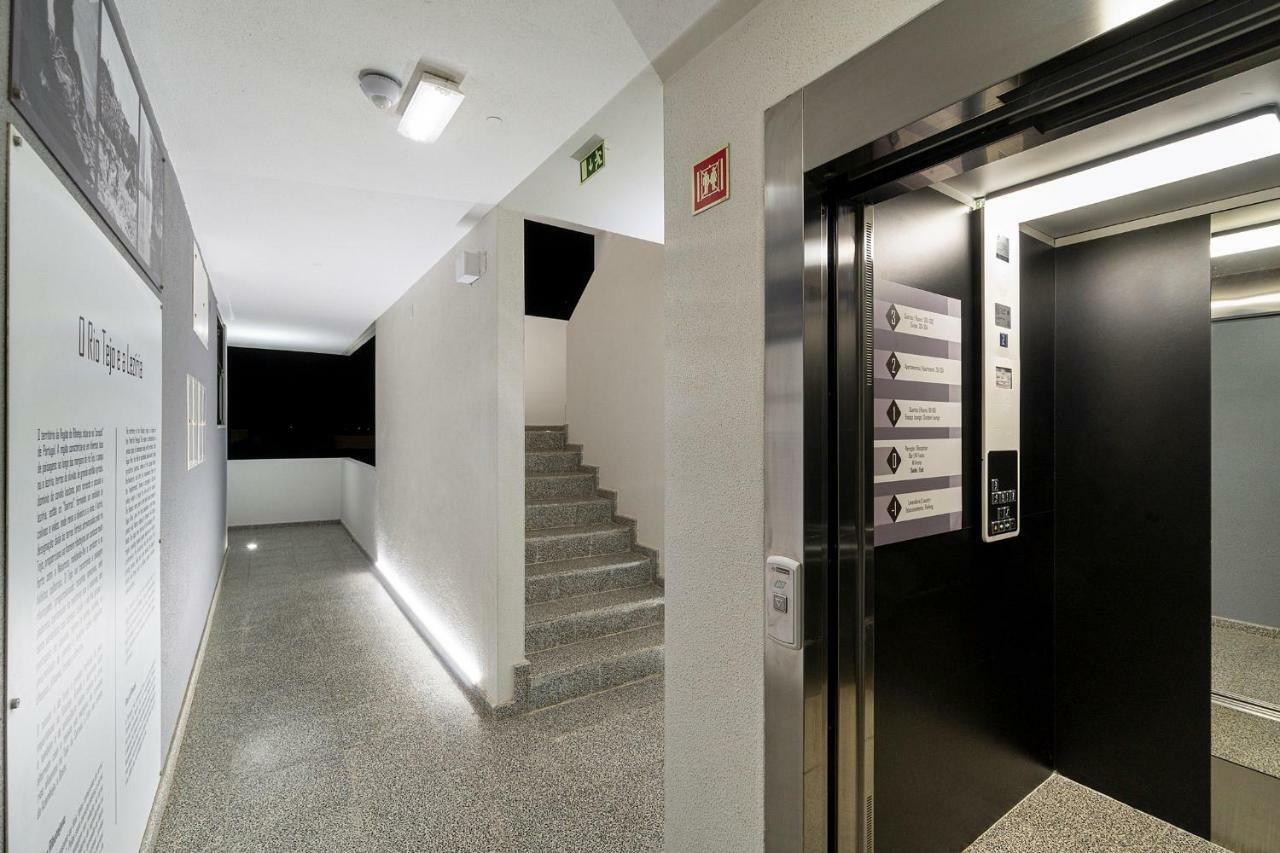 N1 Hostel Apartments And Suites Santarém Exterior foto